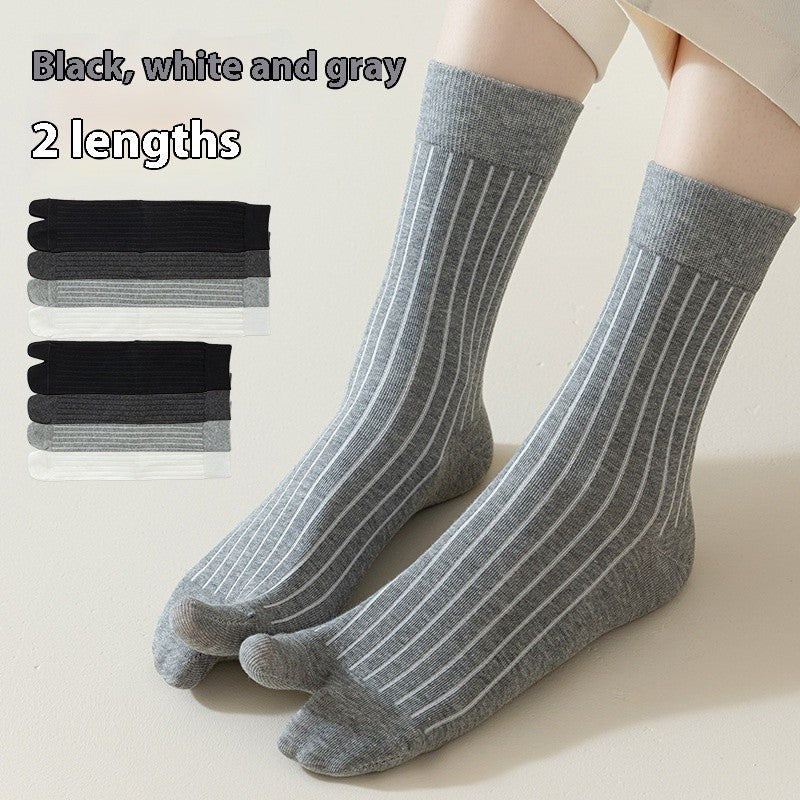 Noira Cotton Comfort Socks